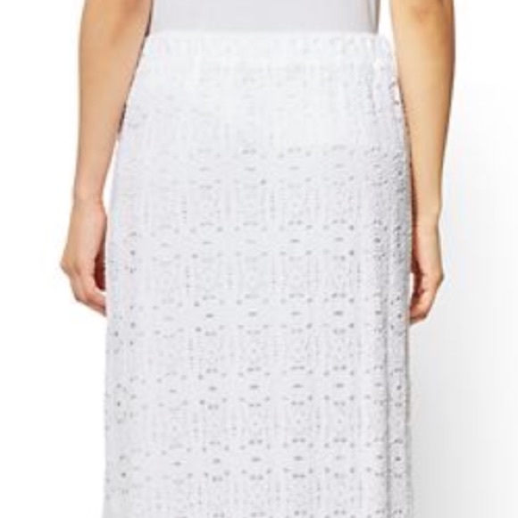 NEW LACE OVERLAY HI-LOW MAXI White SKIRT - Picture 5 of 6